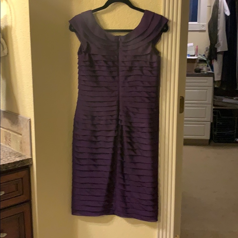 Dress - Picture 3 of 8